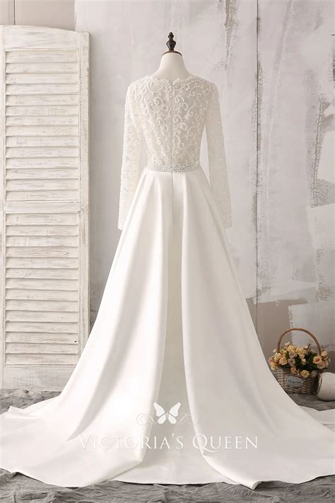 Illusion Long Sleeve Ivory Lace Scalloped Wedding Dress - VQ