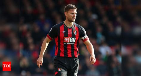 Ibe, Fraser among Bournemouth departures, Francis handed extension ...