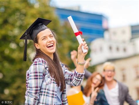 国外学生怎么过“毕业低潮期”|界面新闻