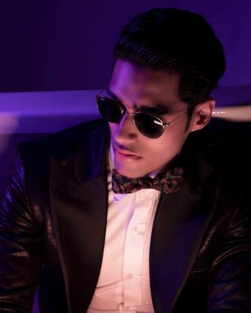 Bow Ties – Pashtush Shawl Store
