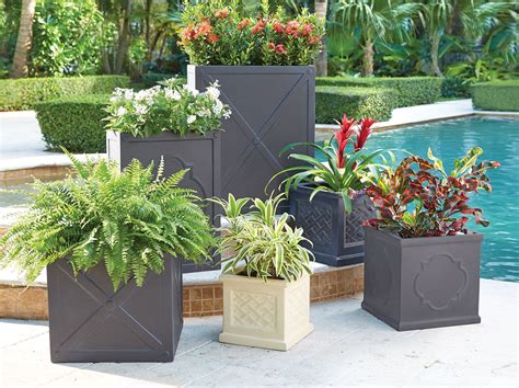 Planters & Window Boxes - Garden Planter Pots and Decorative Outdoor ...