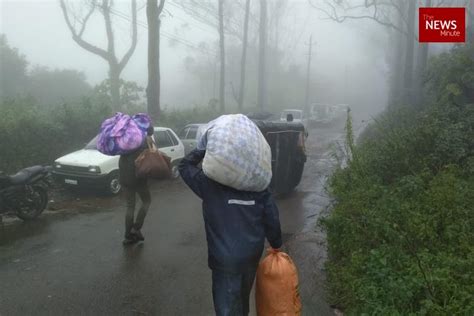 In Relief Camps, Survivors Recount Their Escape From Floods in ...