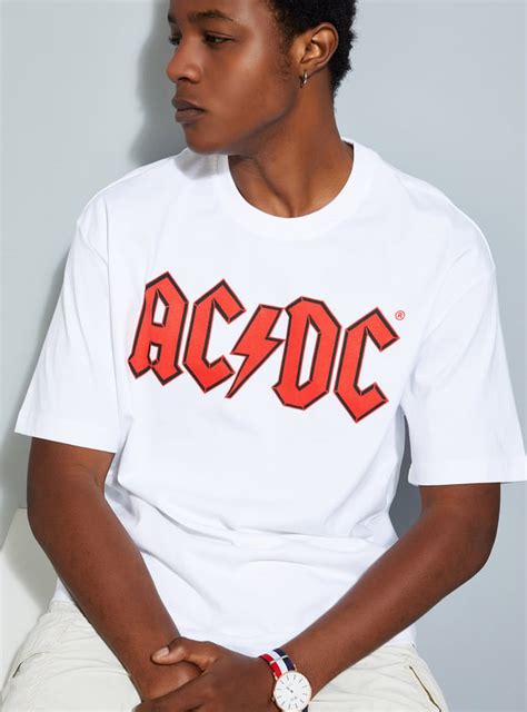 Buy URB_N Men Oversized AC/DC Printed T-shirt Online at just Rs. 699.0 ...