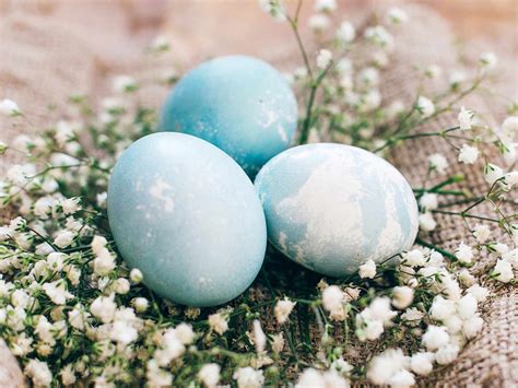 6 Natural Easter Egg Dyes You Can Make With Pantry Staples
