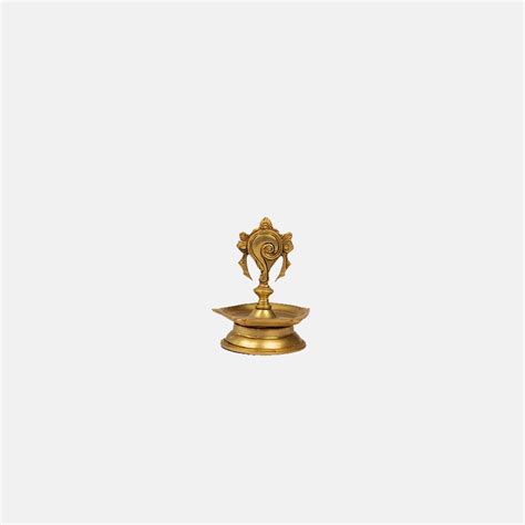 Brass Shank lamp – Artefacts