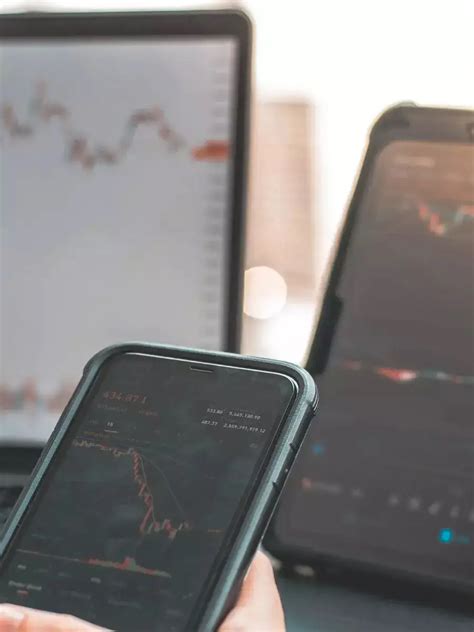 How to calculate net interest margin? | EconomicTimes