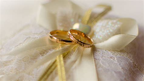 Wedding Ring Background 的图像结果