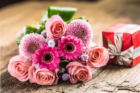 Ultimate Guide for Mother’s Day Gifts and Ideas - New Hampshire Magazine