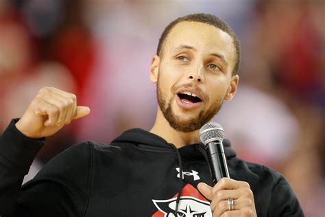 Stephen Curry now has a Davidson front office job ... but how will it work?
