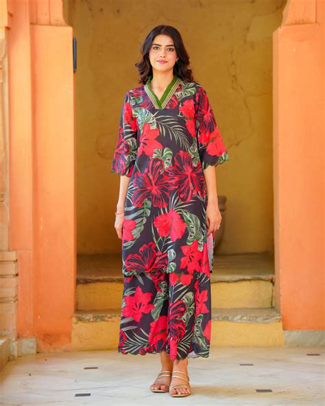 Buy Ethnic & Designer Kurta Sets For Women Online in India – Ambraee