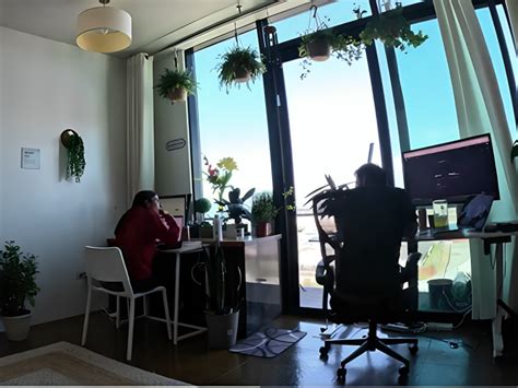 US-based Indian founder calls 80-hour workweek a ‘baseline,’ says ...