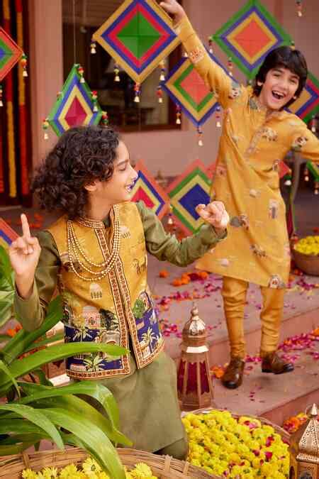 Buy Yellow Chanderi Embroidery Ahren Mughal Print Kurta And Churidar ...