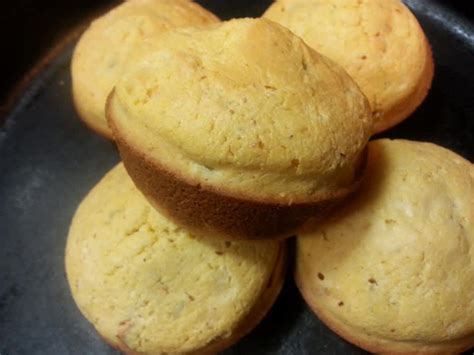Luby's Jalapeno Cornbread Recipe - Food.com