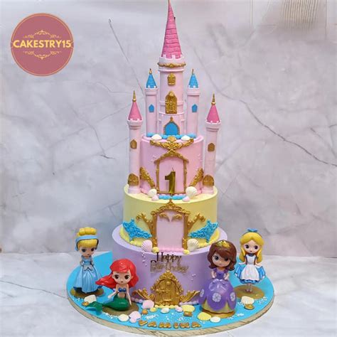 Custom Theme & First Birthday Cakes in Noida – CAKESTRY15