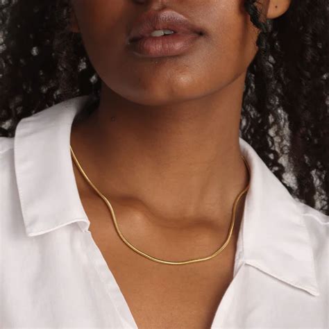 Buy Glossy Chain Necklace- 18k Gold Plated – PALMONAS