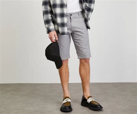 Business Casual Shorts 的图像结果