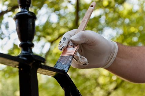 Painting Over Rust 的图像结果