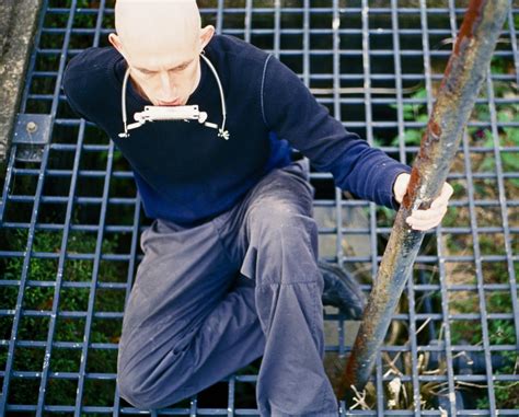 MARK WILLIAM LEWIS - JENTE WAERZEGGERS | Botanique