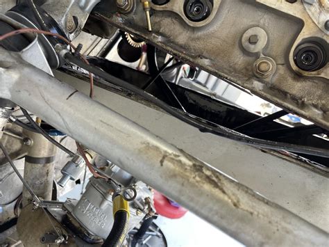 Nut On Broken Computer 的图像结果