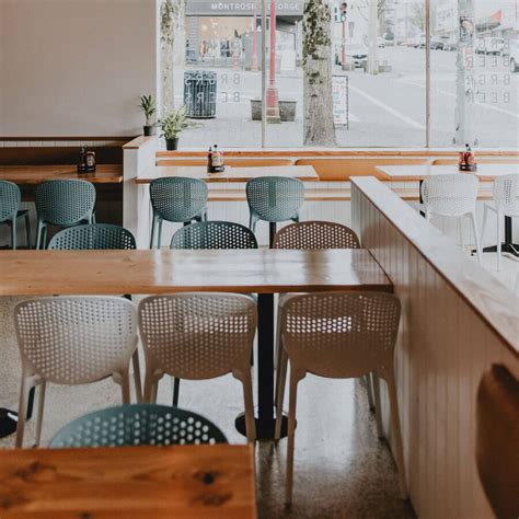 Restaurant Decor Ideas 的图像结果