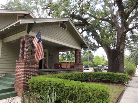 Charming Oakleigh efficiency private entry Monthly - Guesthouses for ...