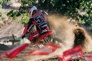 Motosports Dirt Bike Racing Paper Print - Sports posters in India - Buy ...