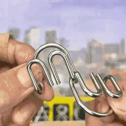 Brain Twist Metal Puzzle – Luna Mart