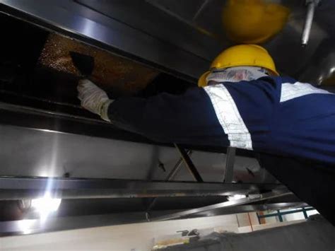 Kitchen Exhaust Duct - Commercial Kitchen Exhaust Duct Cleaning ...
