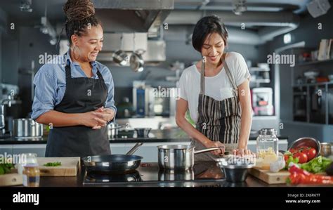 Chinese Cooking Channel 的图像结果