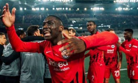 Frankfurt shock Stuttgart to advance into German Cup final