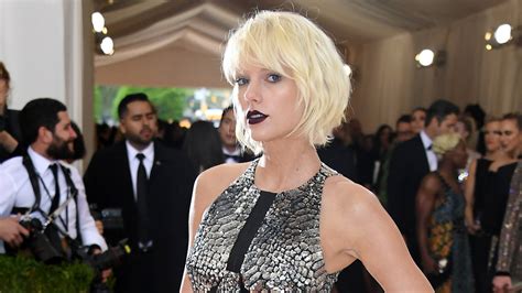 Taylor Swift's Met Gala 2016 Dress | Hollywood Reporter