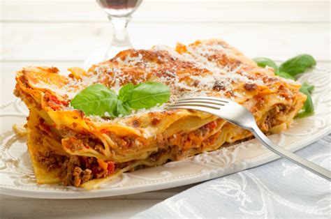 Lasagna: A Rich Dish   Canti