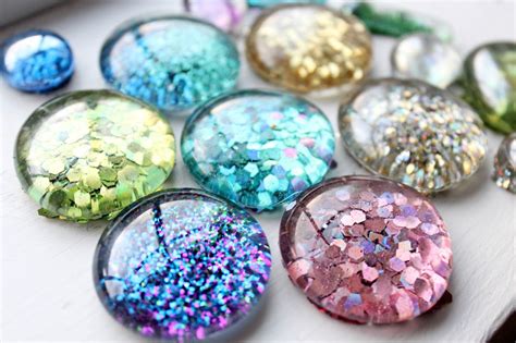 Easy diy glitter magnets – Artofit