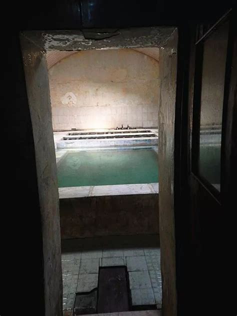 镇江曾有个地方叫“澡堂子”！这座老浴室，记录过去冬天的暖和和。。。_浴池