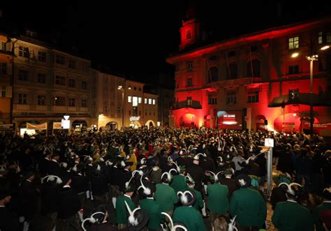 Zahlreiche Besucher bei „100 Jahre Marsch auf Bozen“ - UnserTirol24