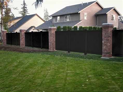 Is There Black Vinyl Fencing at Anna Octoman blog