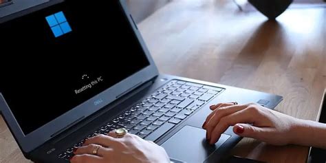 Using Command Prompt to Reset PC 的图像结果