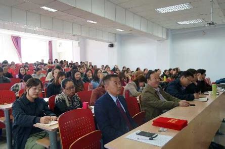 蒙古学学院举行蒙语系2015级本科生教育实习总结大会-内蒙古师范大学