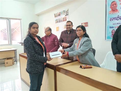Smartphone/ Tablet Distribution Programme
