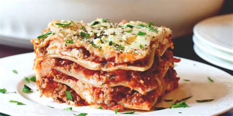 Top 10 Most Delicious & Popular Foods in Italy