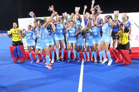 Indian Junior Womens Hockey Team Inspires Young Girls to Never Stop ...