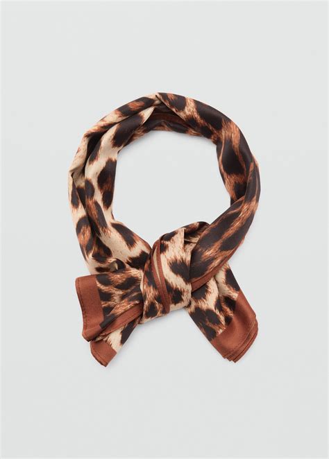 Leopard printed scarf - Women | MANGO USA