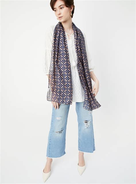 Buy Women Printed Scarf with Tassels Online at just Rs. 199.0 ...