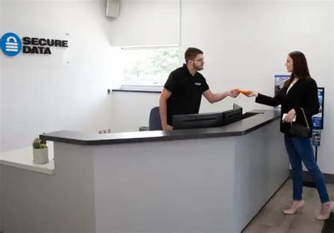 Data Recovery Near Me 的图像结果