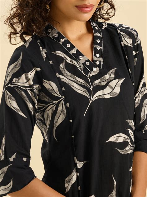 Buy Printed Kurtis for Women Online in India at Vismay