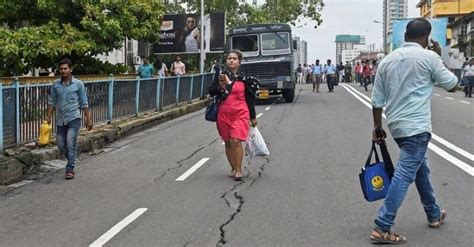 Hours After Andheri Bridge Collapse, Cracks Found On Grant Road Overbridge