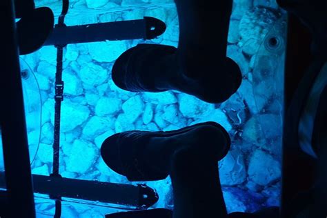 Pula Clear-Bottom Kayak Night Tour - Hellotickets