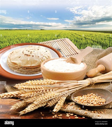 Wheat flour, Chapati, Roti, Bunch of wheat ears, dried grains, flour in ...