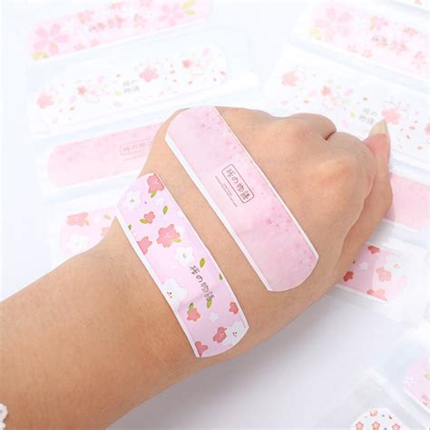 Cartoon-Cute-Adhesive-PE-160-Material-Bandage-Wound-Plaster | Shopee Malaysia