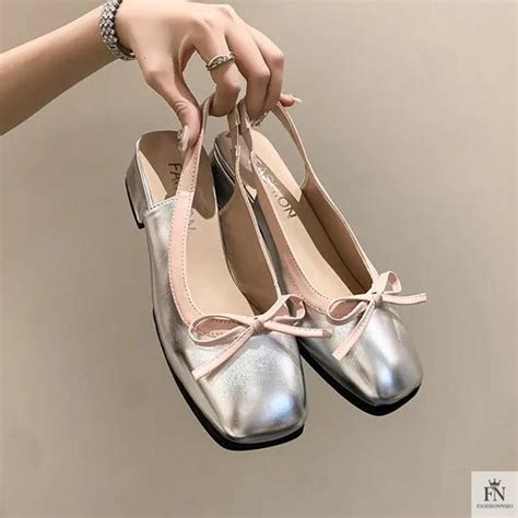 Women Flats - Trendy & Comfortable Women Flats | Shop Stylish Flats ...